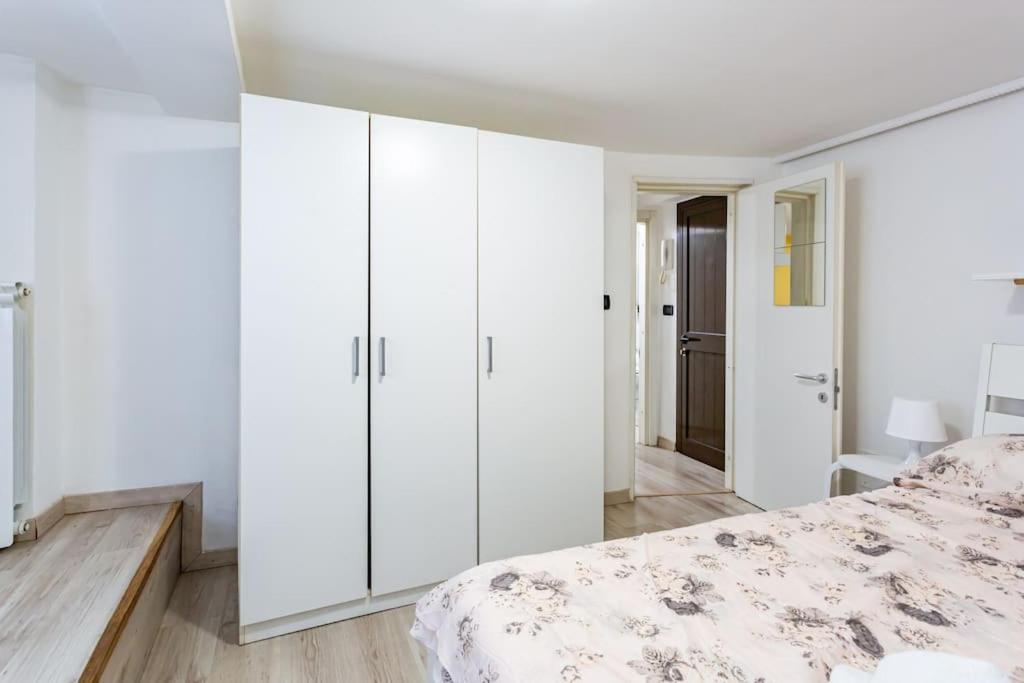 Apartment Adorno 2 - Affitti Brevi Italia Генуа Екстериор снимка
