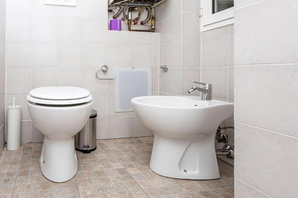 Apartment Adorno 2 - Affitti Brevi Italia Генуа Екстериор снимка